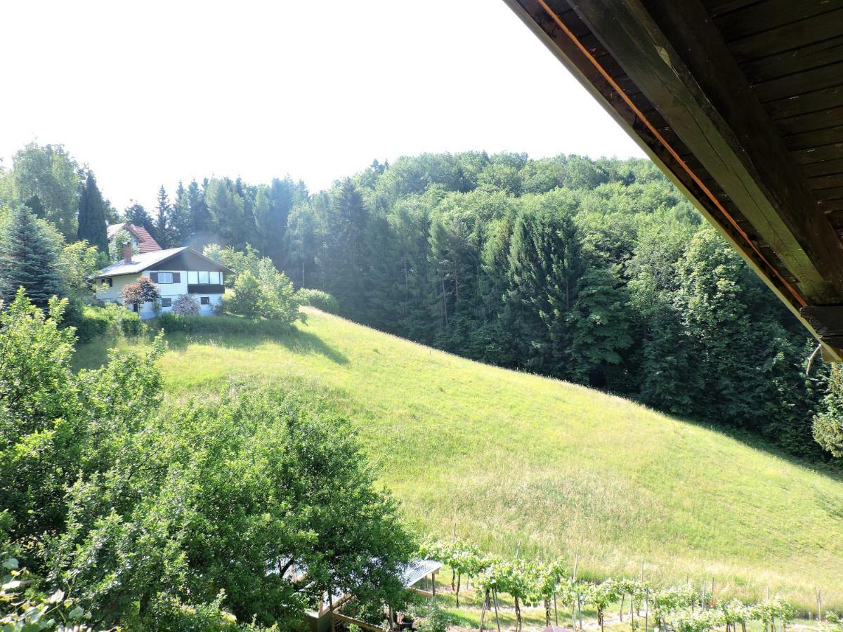 Gaestezimmer Klopfer Sankt Johann im Saggautal Exterior photo