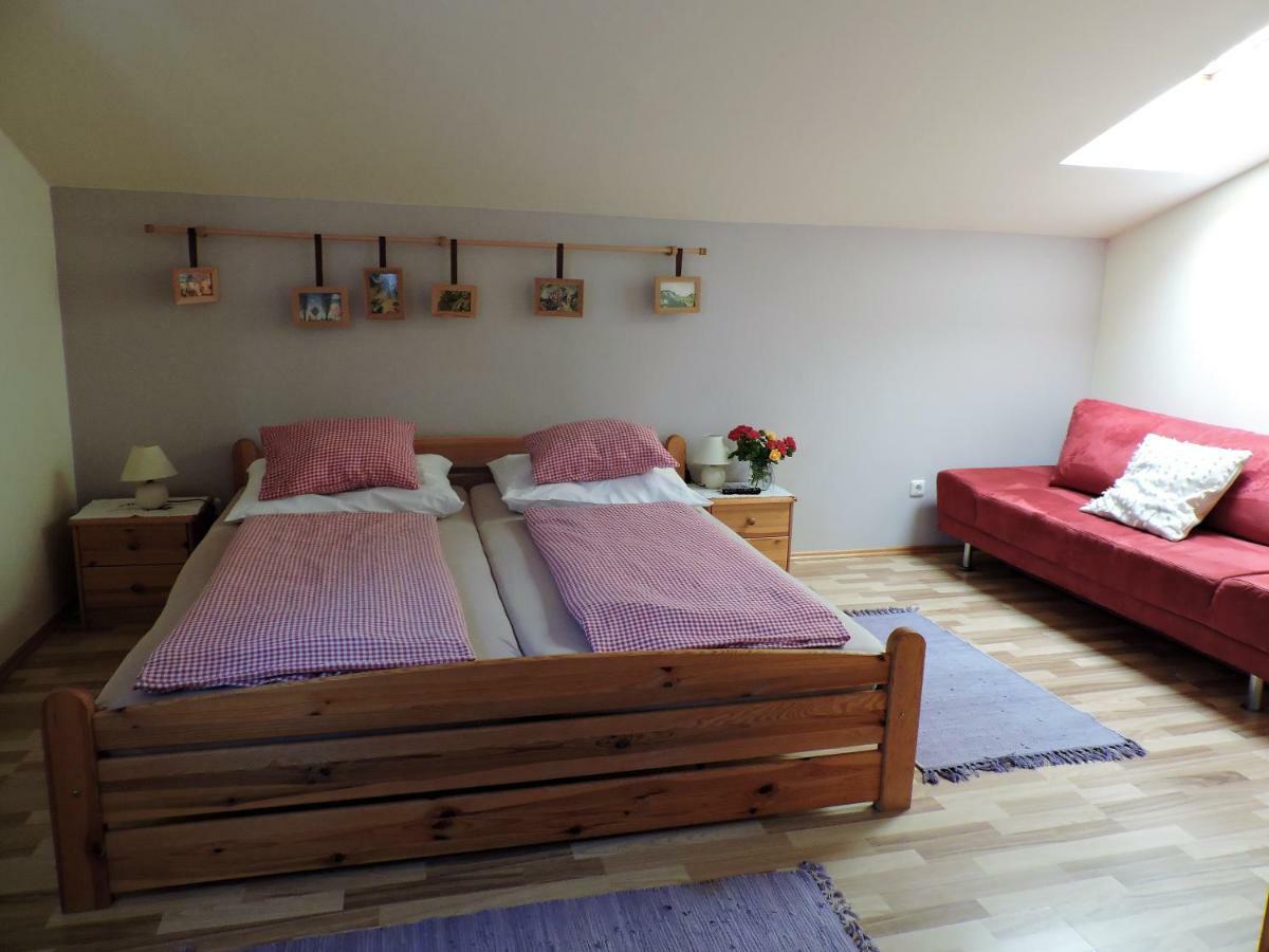 Gaestezimmer Klopfer Sankt Johann im Saggautal Exterior photo